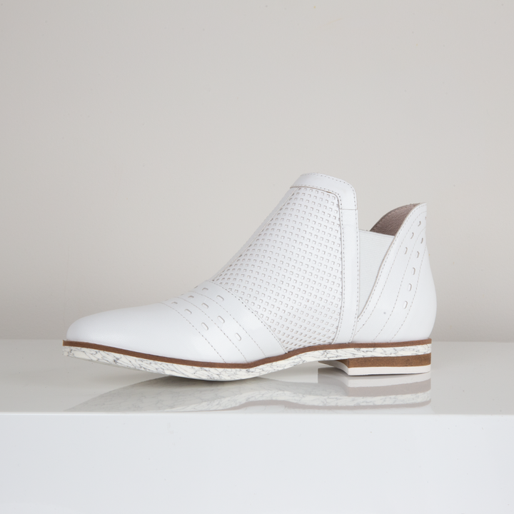 arch support shoes australia women's comfort shoes for work ARCHES CAVIAR BREEZE White leather boots Ankle boot Chelsea boot Footmaster Footmasters