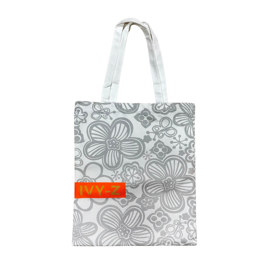 IVY Z TOTE BAG