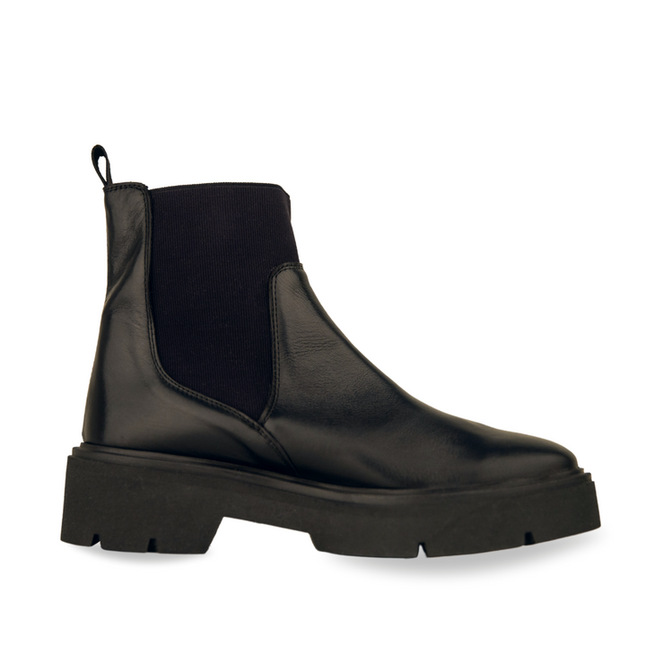 MADDI NAPA Chelsea boot Paso 29 Black leather Chunky boot sole