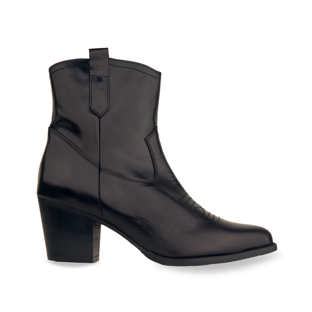 Womens black 2025 leather boots