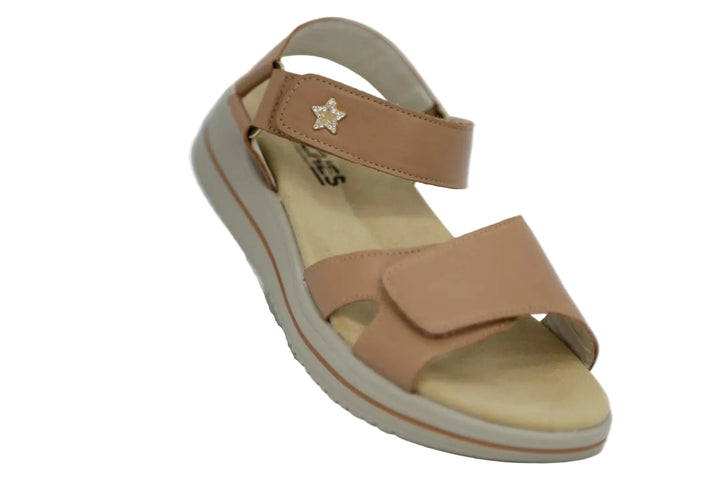 ARCHES ROCKET TAN