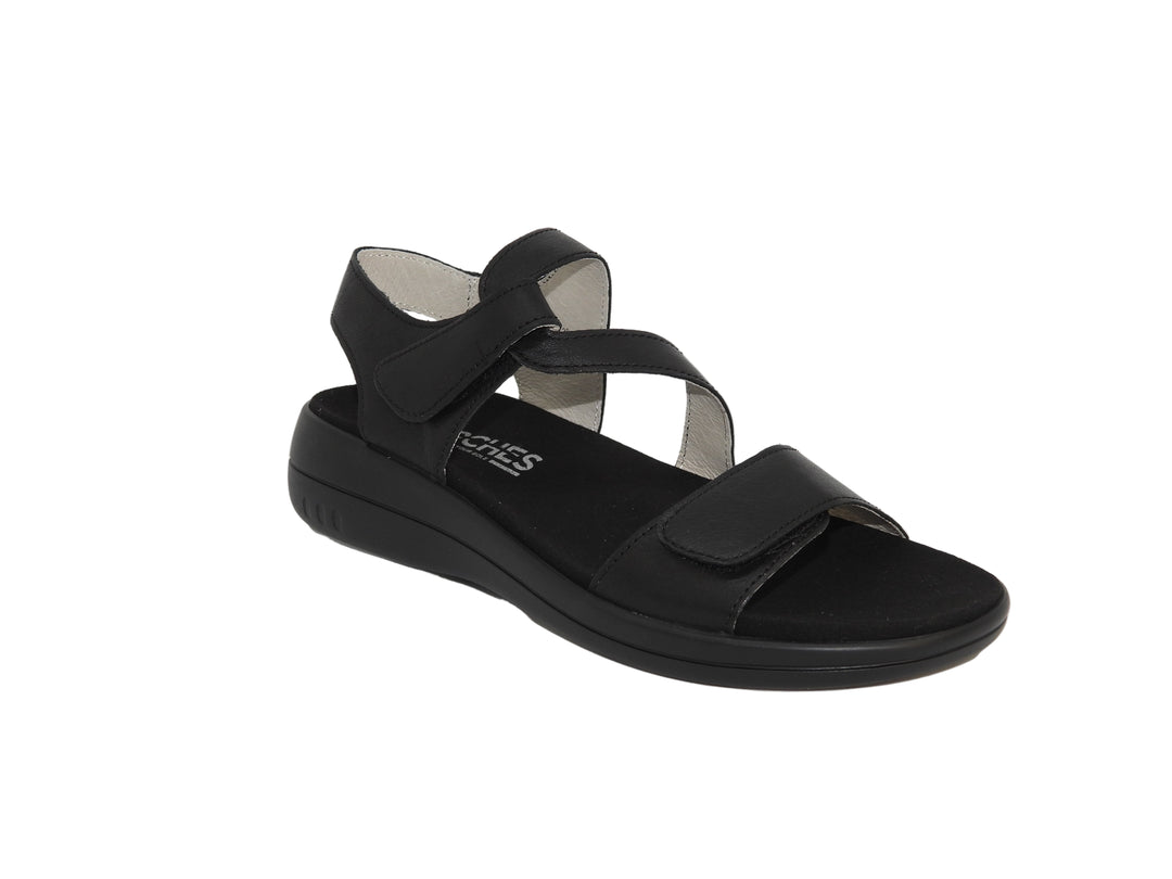 CLASSIC BLACK